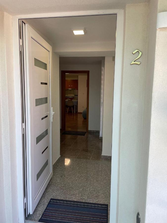 Apartmani Rozi Umag Buitenkant foto