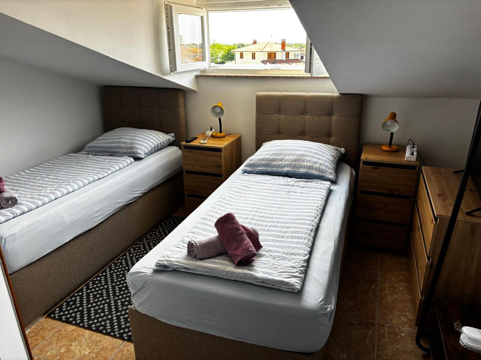 Apartmani Rozi Umag Buitenkant foto
